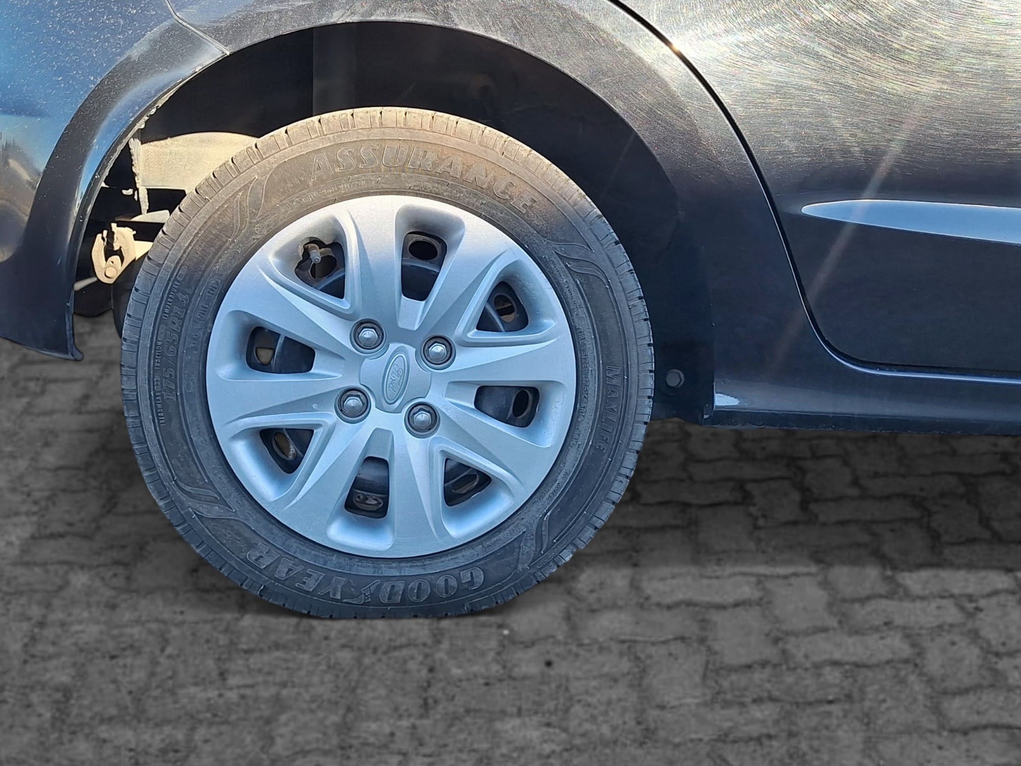 Foto 3 de FORD KA S 1.5L 2018