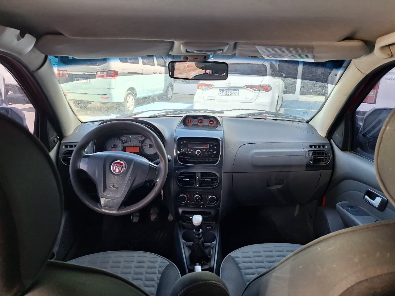 Foto 10 de FIAT PALIO WEEKEND ADVENTURE 1.6 16V 2013