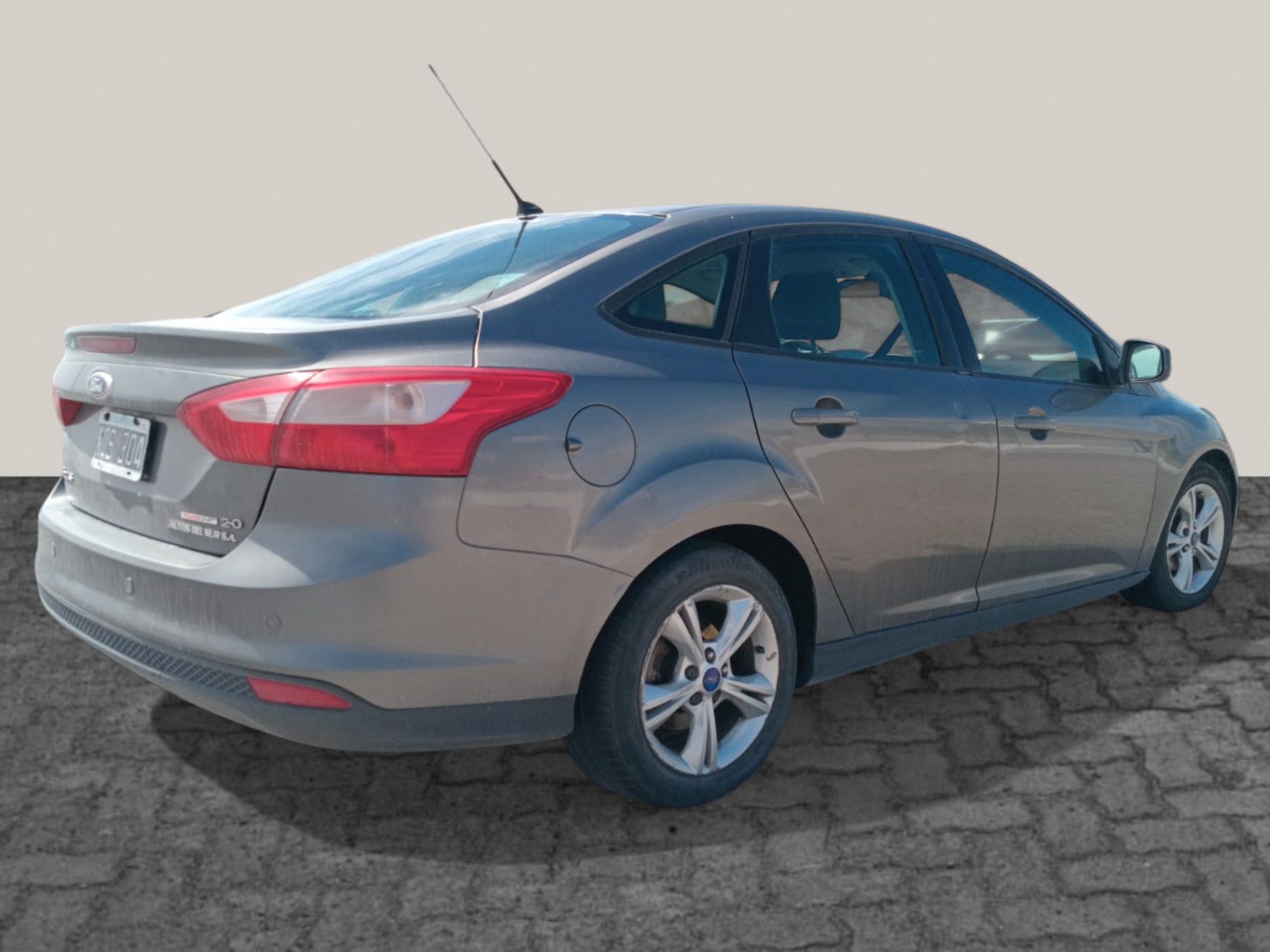 Foto 6 de FORD FOCUS 4P 2.0L N AT SE PLUS 2014